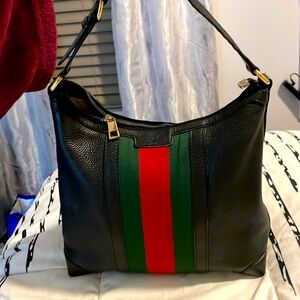 Black leather Gucci Hobo bag